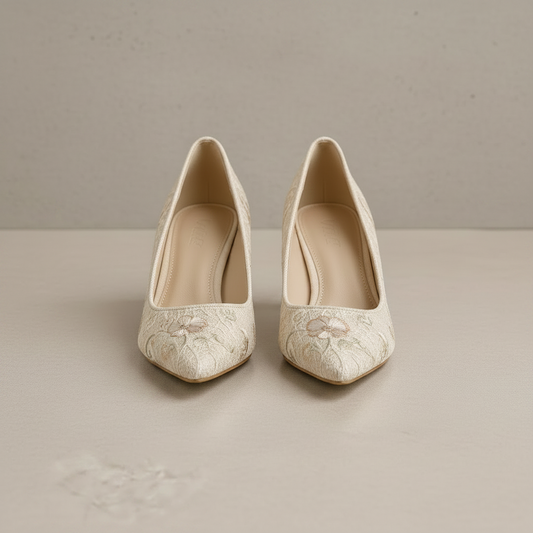 Escarpins en tissu beige